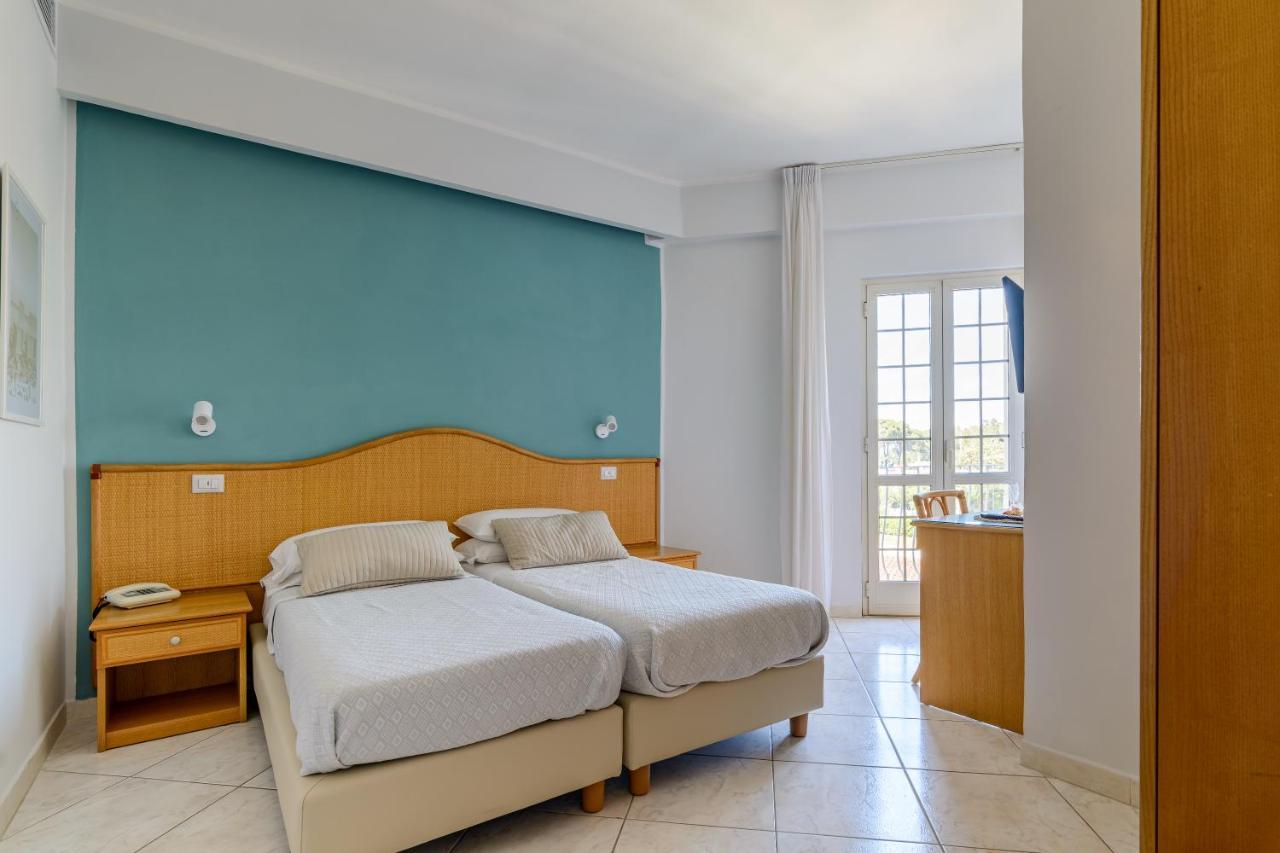 Hotel Mandetta - Adults Only Paestum Exterior photo